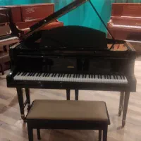 پیانو آکوستیک گرند