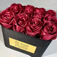 باکس گل رز مصنوعی