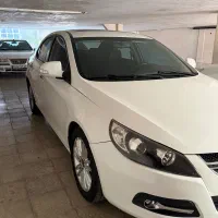 جک J5  اتومات  کم کار