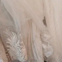 لباس عروس|لباس|شاهین‌شهر, شهرک گلدیس|دیوار