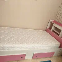 تخت خواب نوجوان|تخت و سرویس خواب|شیراز, درکی|دیوار