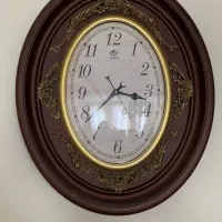 ساعت دیواری طرح چوب