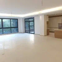 نوساز/تک واحدی/۱۸۰متر/۲ پارکینگ/فرعی مرغوب