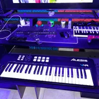 میدی کنترلر Alesis v49 السیس