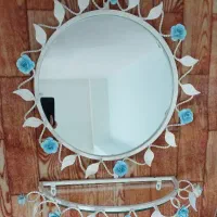 آینه گرد و میز دیواری