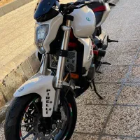 بنلی|موتورسیکلت|شیراز, میرزاکوچک خان|دیوار