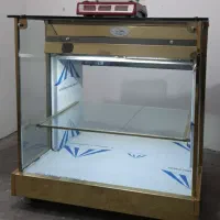 میز ویترینی(مناسب ترازو)|فروشگاه و مغازه|لاهیجان, شیشه گران|دیوار