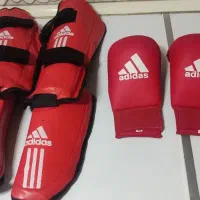 وسایل کاراته ، دستکش و روپایی ، محافظ ساق