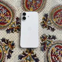 آیفون 16