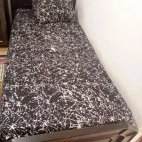 تخت یه نفره به همراه تشک