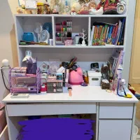 میز تحریر دخترانه تمیز