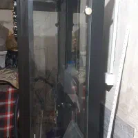 ویترین شیشه
