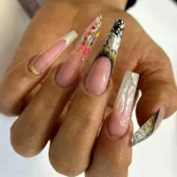 تخفیف ویژه خدمات ناخن