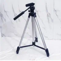 سه پایه دوربین و نورپردازی رینگ لایت طبق توضیحات