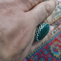 انگشتر عقیق سبز عیار نقره ۸۰۰ قیمت ۳ملیون