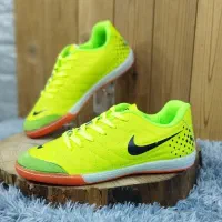 کفش سالنی بالاترین کیفیت زیر قیمت چهار جفت موجود