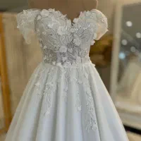 لباس عروس نو فقط ۱۰میلیون|لباس|تهران, مینی‌سیتی (شهرک نفت)|دیوار