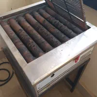 یک عدد کباب پز صنعتی تمام استیل درجه 1