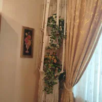 فروش آویز به همراه گل و فروش لوستر و میز کامپیوتر