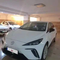 ام جی 4ev برقی