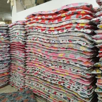 پتو و تشک مسافرتی|رختخواب، بالش، پتو|مریوان, |دیوار