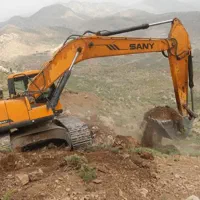 نیاز مند دو عدد بیل مکانیکی به همراه پیکور و پاکت