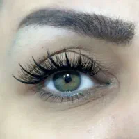 کاشت مژه حرفه ایی