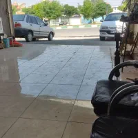فروش نمایشگاه خودرو با کلیه لوازم
