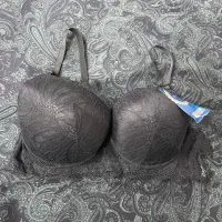 لباس زیر|لباس|مشهد, مصلی (کارمندان اول)|دیوار