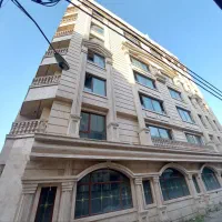 آپارتمان 100  متری نوساز طبقه دوم نوساز