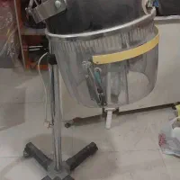 سشوار کلاهی وصندلی چرخدارو