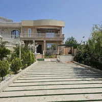 فروش ویلا۴۰۰متری براصلی خیابان سندتک برگ.استخردار