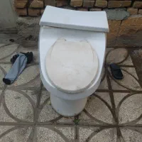 توالت فرنگی تمیز