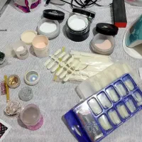پودرکاشت و طراحی ناخن