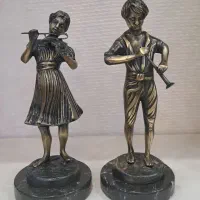 مجسمه برنزی برنز