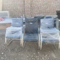 میز و صندلی اداری یا مغاز