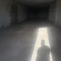 مغازه بزرگ ۱۲۰ متری جهت کرایه سر خیابان اصلی