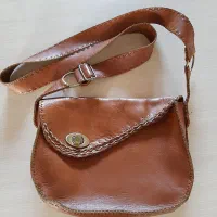 کیف چرم عسلی دست دوز