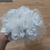 دسته گل عروس رز سفبد