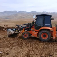 راننده بیل بکهو
