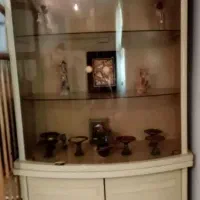 بوفه دو تیکه چوب خودرنگ و محکم و جادار