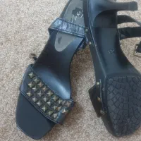 کفش مجلسی|کیف، کفش، کمربند|جلفا, |دیوار