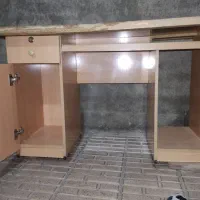 میز کامپیوتر