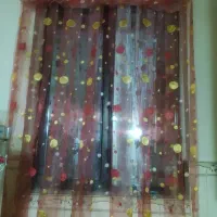 پرده آشپزخانه نو و سالم و تمیز