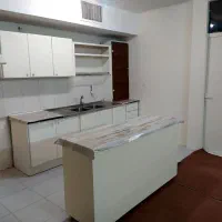 دربست دو قدمی چهارراه