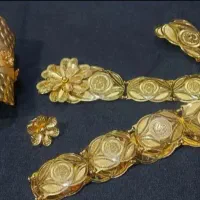 کمربند،دستبند و انگشتر ست طرح طلا،بدلیجات