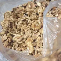 مغز گردو بوانات تازه شکن مناسب صبحانه سمنو و قنادی