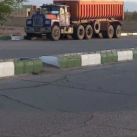 ماک کشنده باتریلی کمپرسی