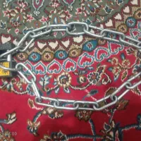 قفل و زنجیر پدال به فرمون ماشین اصلی