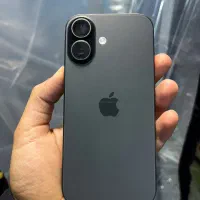 ایفون ۱۷ نرمال